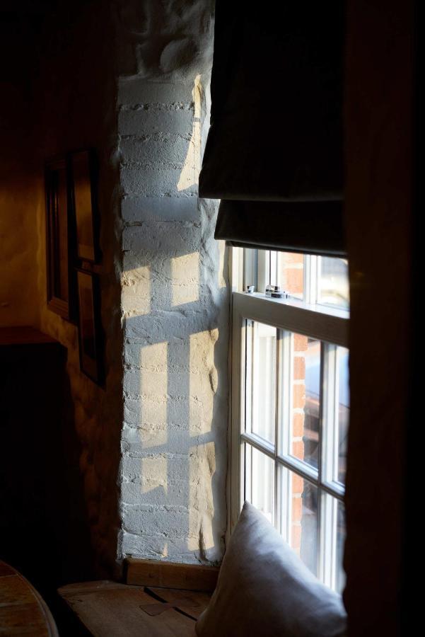 Netheravon The Dog & Gun Inn מראה חיצוני תמונה